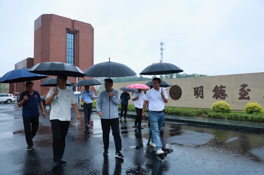 郑州信息工程职业学院校区生活与交通