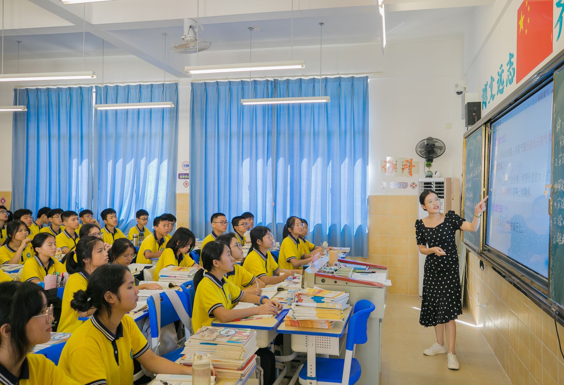 公办中专和民办中专到底怎么选？费用、管理、升学差别一次讲清