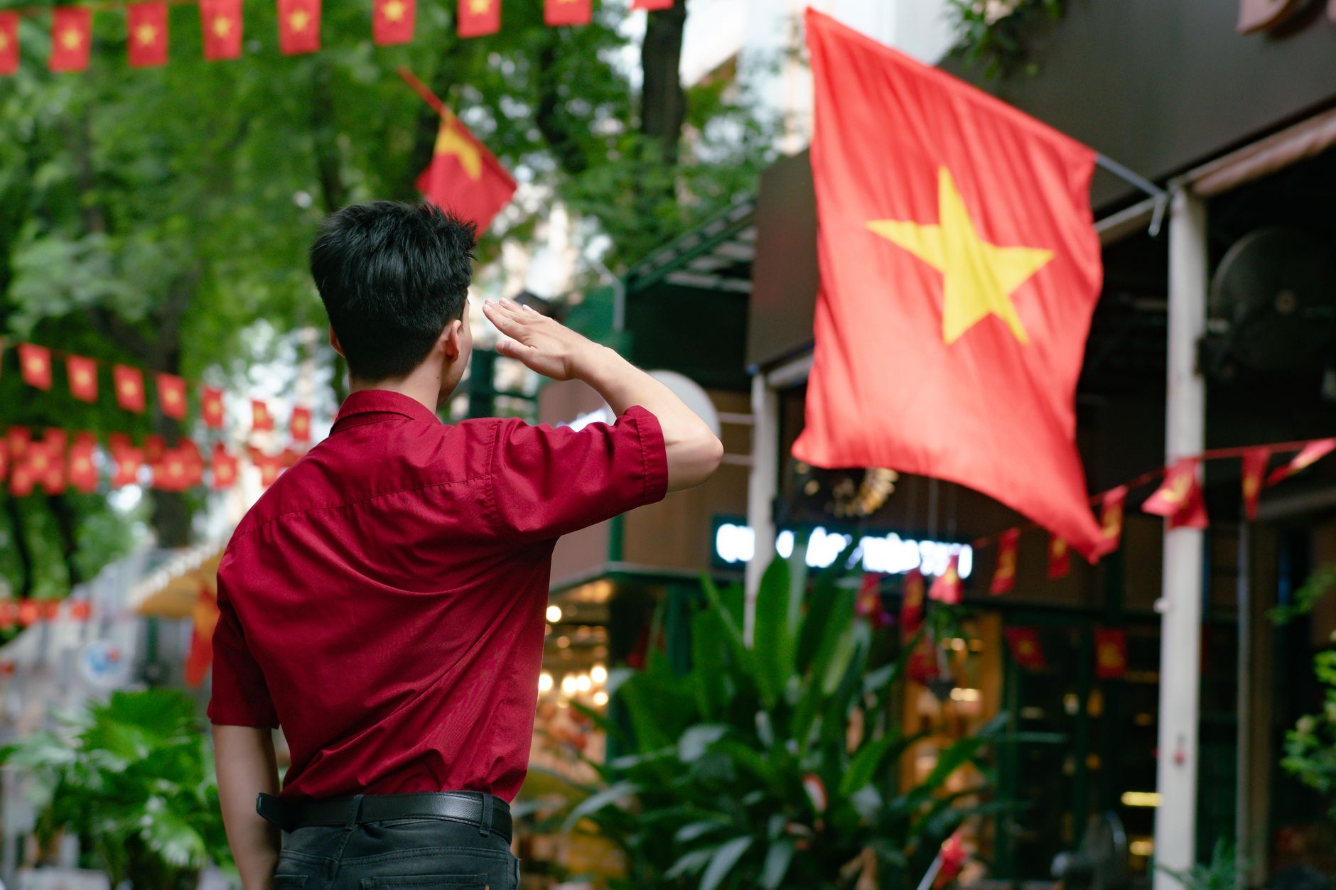 中专学护理值不值？就业、考证、升学一次说清